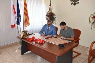 uroczyste podpisanie umowy o przyjaźni